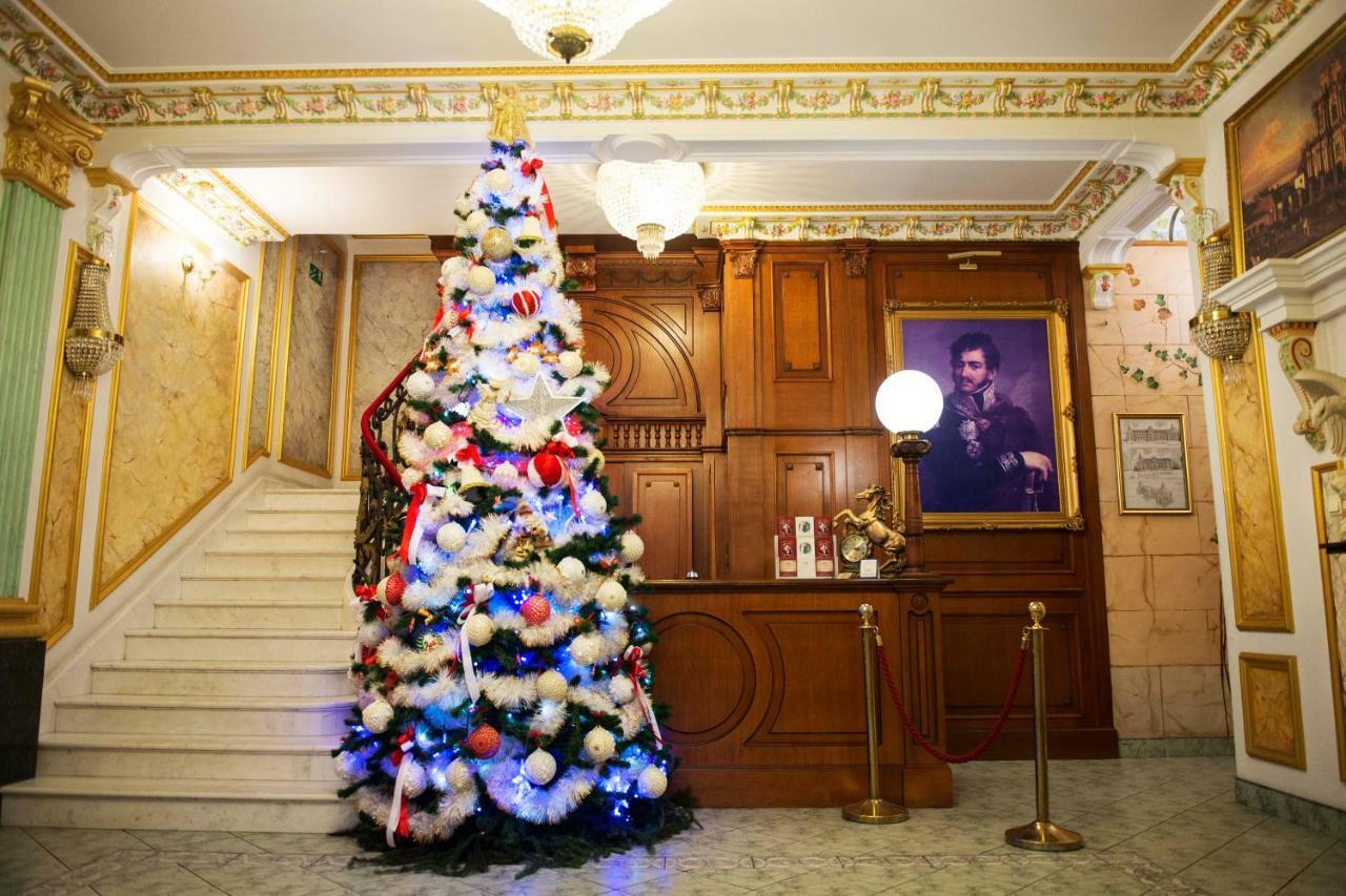 Hotel Ksiaze Poniatowski Lesznowola  Dış mekan fotoğraf